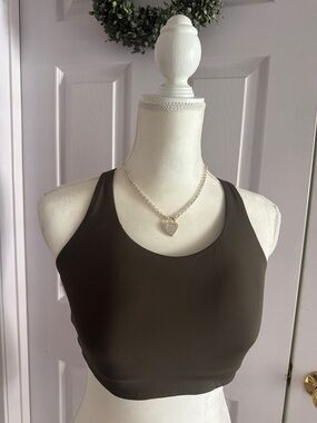 Lululemon Energy High Support Athletic Bra in Olive Green🌻